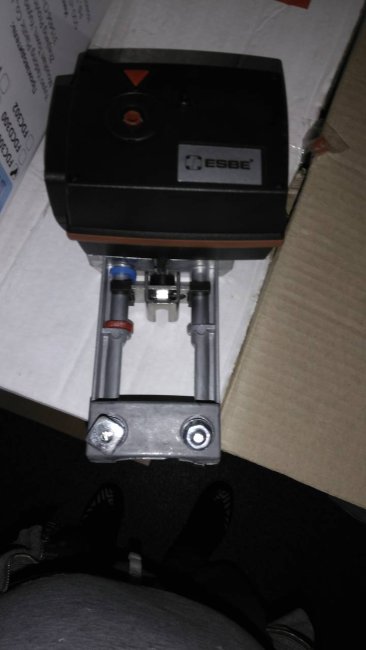 Электропривод линейный ESBE ALA223 24В, 0-10В, 20мм, 750Н, 120сек (электропривод для линейных клапанов 200P) (арт. 22000300/7203)